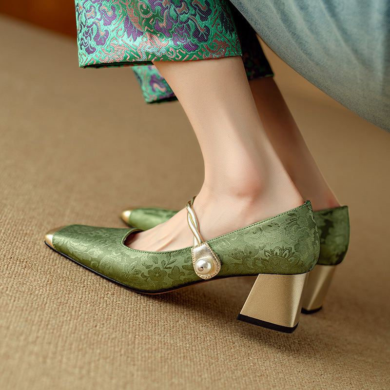💥👡【35-39】✨Nowe modowe buty retro z haftem w kształcie kwiatów na rok 2025