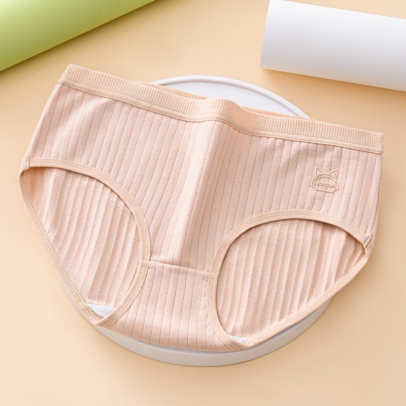 🩲🏆 Letni zestaw (7 szt.) – Wysokie, bawełniane majtki damskie o wygodnym i oddychającym kroju