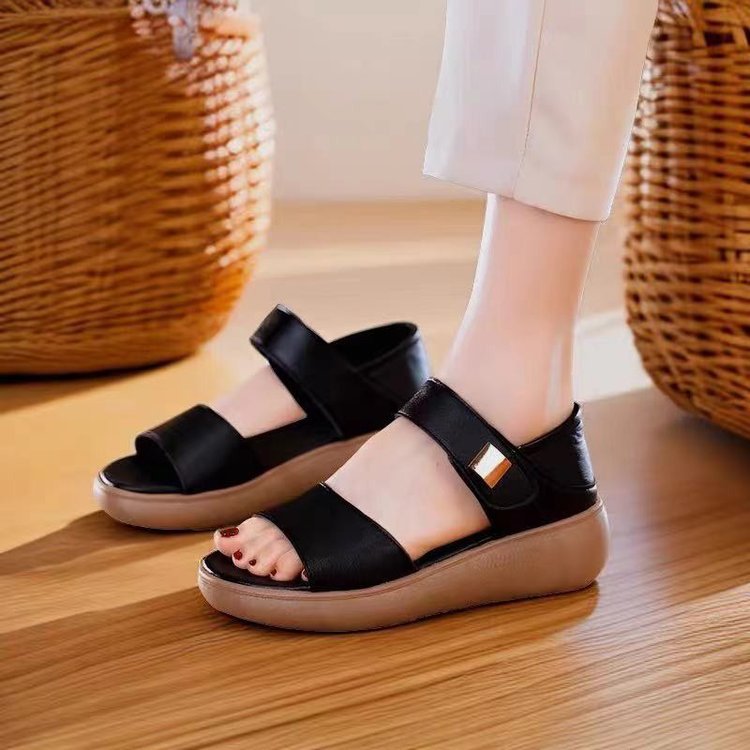 ✨🌴【Specjalne oferty letnie🔥】【35-40】2025 Nowe modne sandały damskie na co dzień z miękką podeszwą