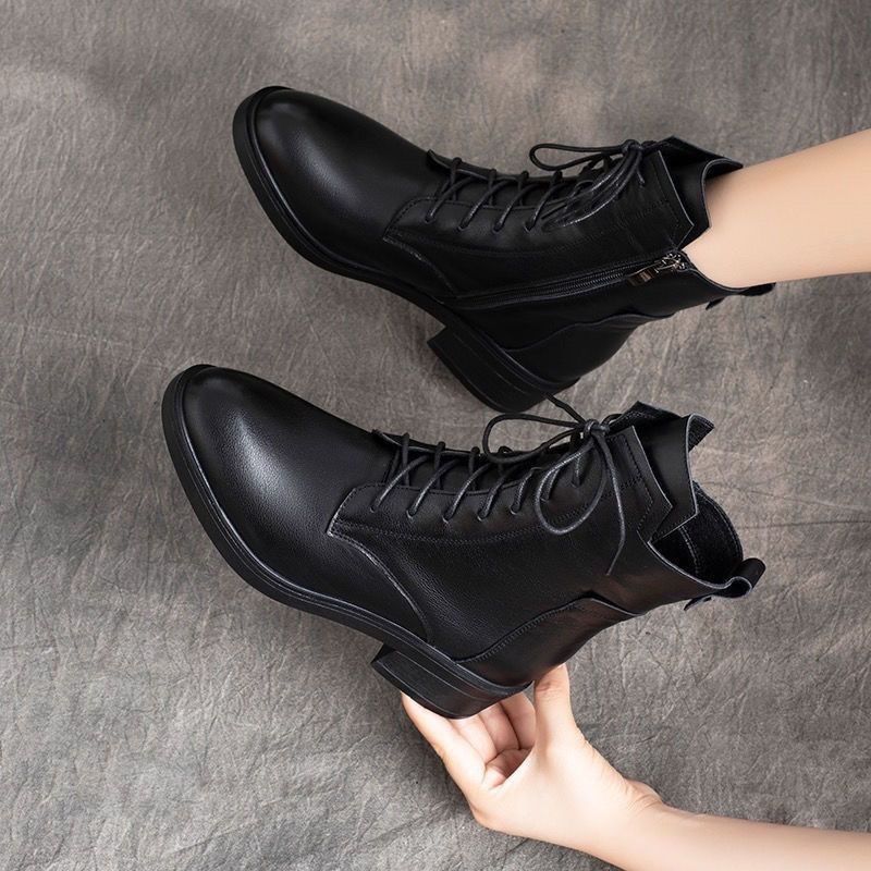 【Jesienna nowość】🍁🍂【35-41】 Stylowe i eleganckie damskie skórzane buty Martin z noskiem w szpic
