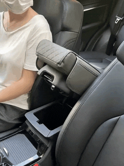 🚗Wielofunkcyjny skórzany podłokietnik samochodowy trzy w jednym2025