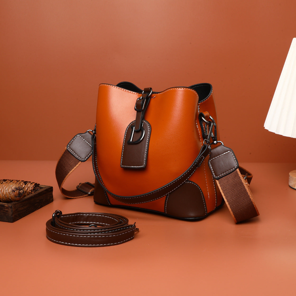 👜🎀【Plačilo ob dostavi】✨ Nova retro modna torba za čez ramo/čez telo z veliko prostornino