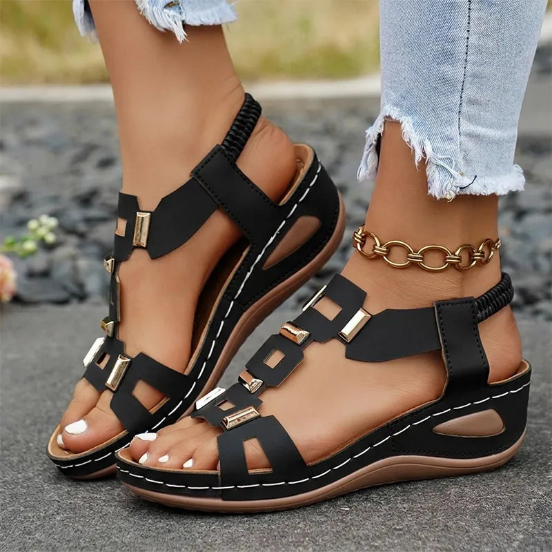 【36-43】👡 Rimske sandale s platformom i metalnim kopčama – elastične trake, ultra mekani potplat i udobnost od 5,5 cm! ☀️✨