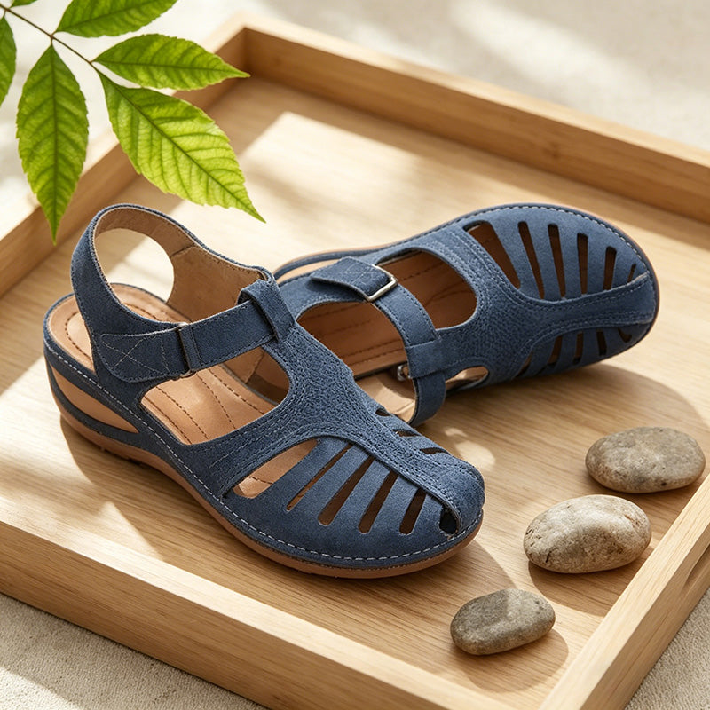 Nuevas sandalias transfronterizas de tallas grandes para mujer, sandalias romanas de tacón de cuña calado con punta cerrada para mujer.