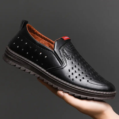 👞50% de descuento🏆 Zapatos de hombre de piel suave con perforaciones transpirables, adecuados tanto para ocasiones formales como informales. ✅️Pago contra entrega