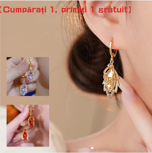 🔥【Kup 1, otrzymaj 1 gratis】💥【Nowy styl 2025】Eleganckie złote kolczyki z błyszczącymi diamentami