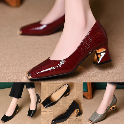 🔥【50% zniżki】🔥【35-42】🥿Nowe francuskie buty z grubymi obcasami i fakturą, płytkie otwarcie. Kwadratowy nosek, gruby obcas, modny styl