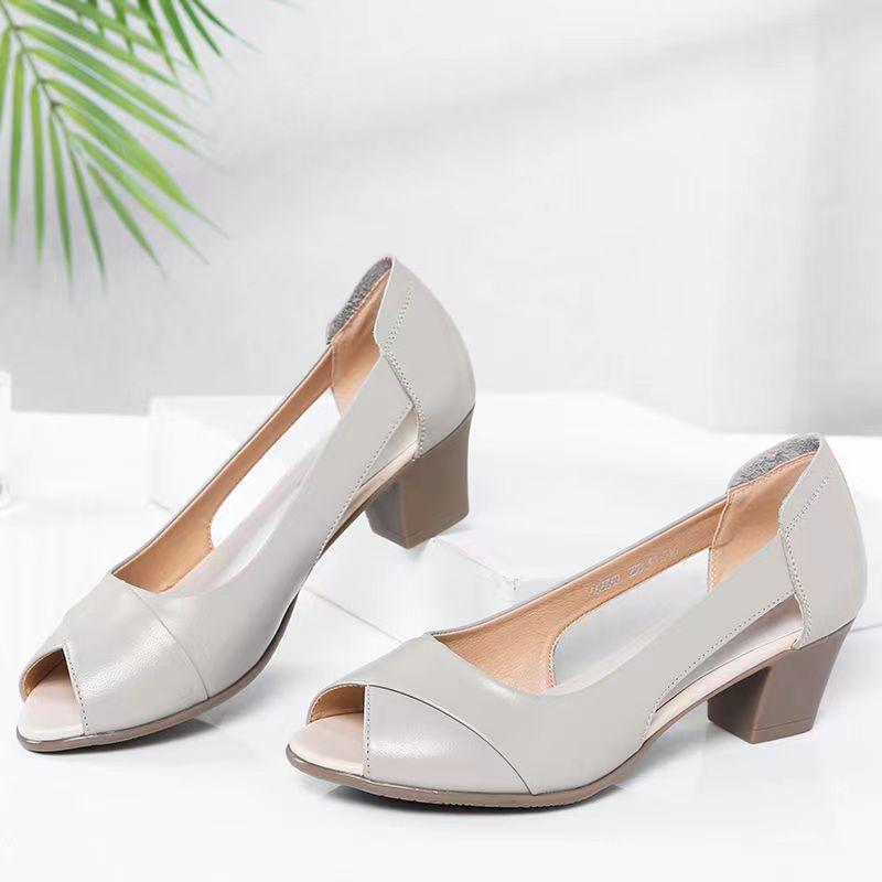 👠2025 nowe skórzane sandały, antypoślizgowe skórzane grube obcasy i miękkie podeszwy, modne i eleganckie