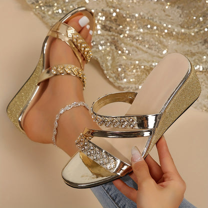 🔥✨【Ograniczona ilość】【36-42】✨🌈Nowe modne, wykwintne, błyszczące, damskie kapcie z kryształkami, eleganckie i urocze