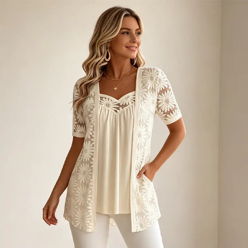 👚 Elegancka bluzka 2 w 1 z koronką i wstawkami z siateczki — wyszczuplający krój maskujący okolice talii; dostępna w 5 kolorach i rozmiarach od S do 4XL! 🌸✨