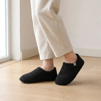 【36-45】Bestsellerowe zimowe kapcie domowe unisex – na miękkiej podeszwie, z zakrytym piętem, ciche, z pianką memory