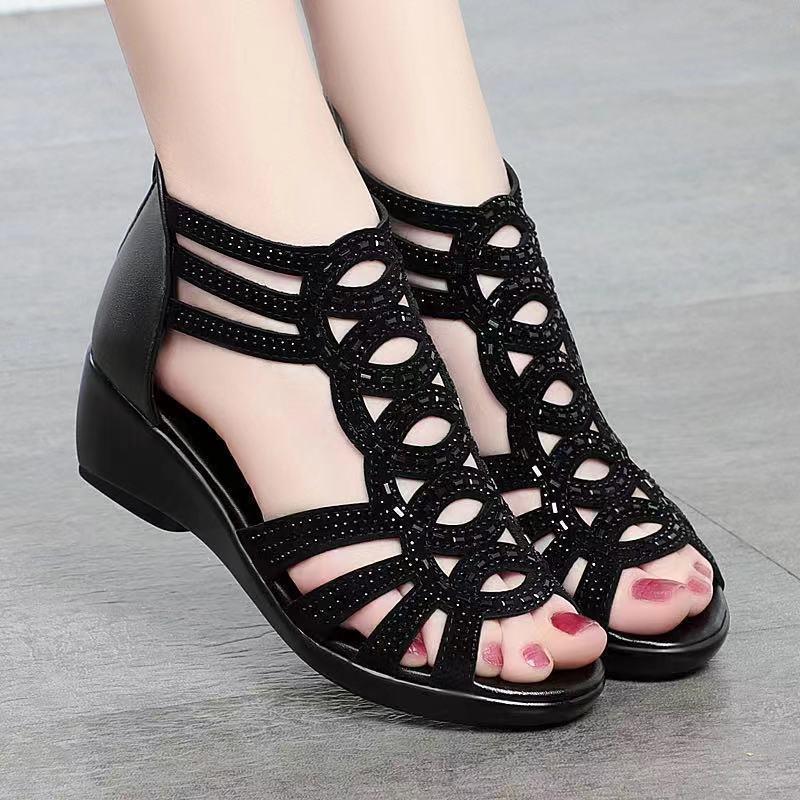 👡【Solo hoy 50% de descuento】【35-40】Sandalias de tacón medio, transpirables, suela suave, piel blanda, flexibles y a la moda