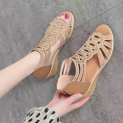 👡【Solo hoy 50% de descuento】【35-40】Sandalias de tacón medio, transpirables, suela suave, piel blanda, flexibles y a la moda