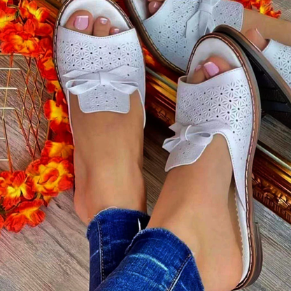 🔥50% zniżki👡【Rozmiary 35-43】Wygodne i oddychające nowe sandały na wiosnę z kokardą