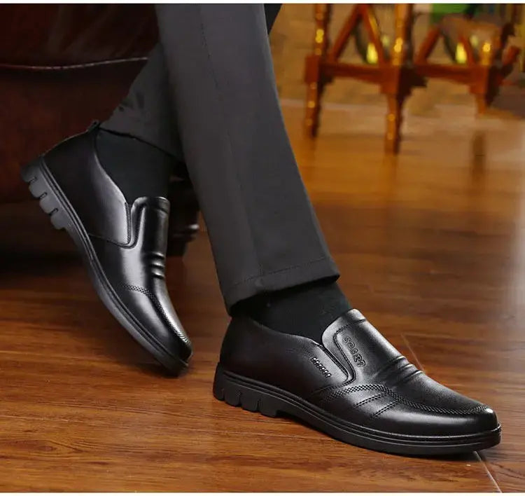 【39-44】Zapatos de vestir para hombre, confeccionados en piel auténtica y con una suela suave y cómoda; ideales para diversas ocasiones.
