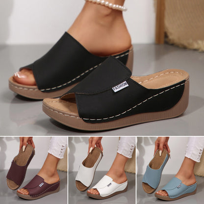 🔥【36-43】 2025 nowe modne damskie sandały na koturnie i grubej podeszwie oraz kapcie