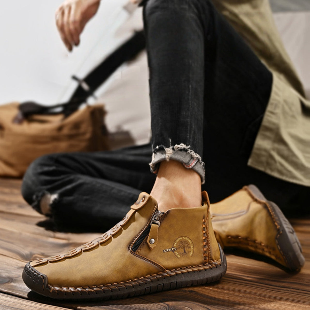 👞💥【38-48】Novost Zima 2025: Moške Martens čevlje s podlogo iz krzna in zadrgo – Topli, udobni in stilski za zimske dni!