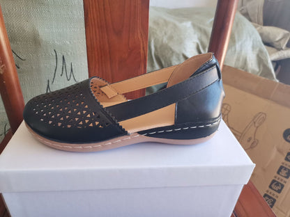 🔥2025 Letnie, wydrążone, jednokolorowe, codzienne sandały damskie