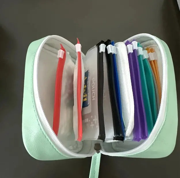 🧳 Wielofunkcyjny silikonowy organizer: Tabletki, biżuteria i monety — wszystko idealnie zorganizowane w jednym miejscu!