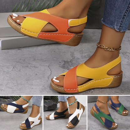 💞✨【Nowy styl lata】【36-43】Nowy styl damskich płaskich sandałów w kontrastowych kolorach, wygodnych, swobodnych i uniwersalnych