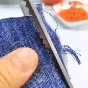 🔥✂️ Nožnice na čipku so zúbkovaným okrajom pre domácnosť – ľahko vystrihnete krásne tvary