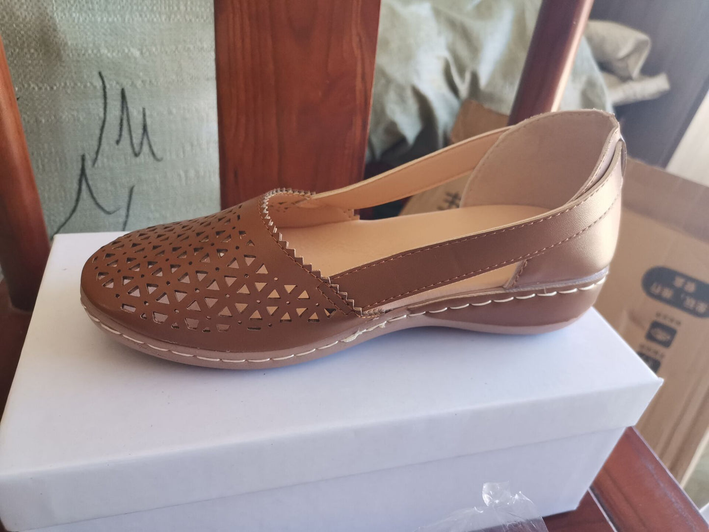 🔥2025 Letnie, wydrążone, jednokolorowe, codzienne sandały damskie