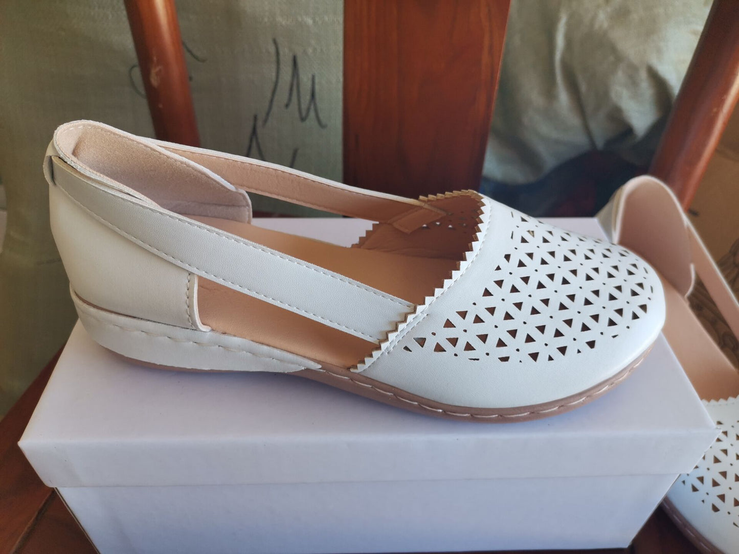 🔥2025 Letnie, wydrążone, jednokolorowe, codzienne sandały damskie