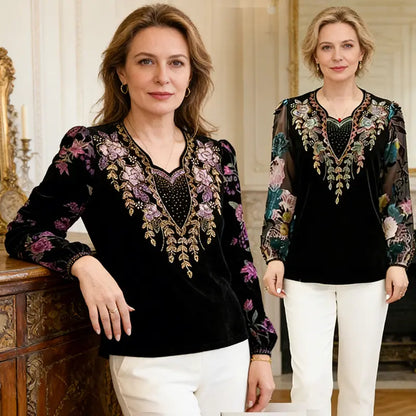 Bluzka vintage z artystycznym nadrukiem i haftowanymi detalami – wyrafinowany styl