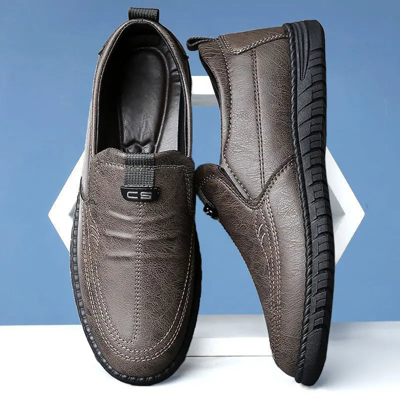 😎👞【Tallas 39-44】Zapatos casuales de cuero para hombre: sencillos, para el día a día, versátiles, cómodos y que no te harán ampollas en los pies.
