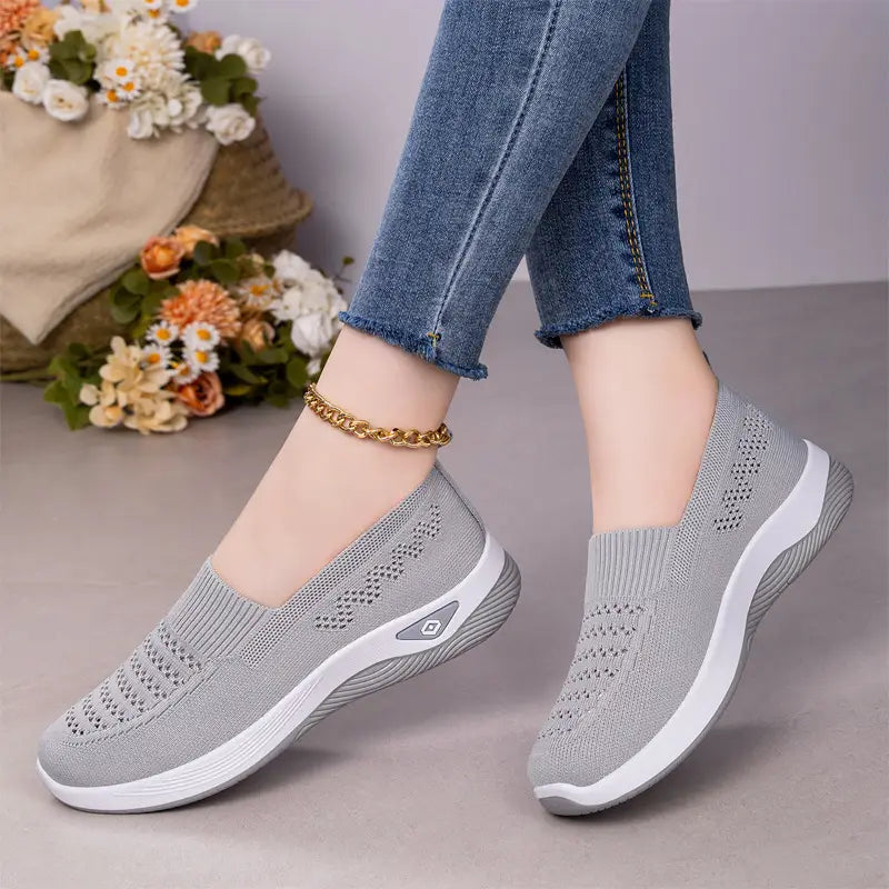 【oferta flash】Zapatillas casuales de malla elástica: estilo sencillo, cómodas para el uso diario, tallas 36-43.