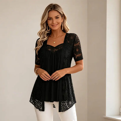 👚 Elegancka bluzka 2 w 1 z koronką i wstawkami z siateczki — wyszczuplający krój maskujący okolice talii; dostępna w 5 kolorach i rozmiarach od S do 4XL! 🌸✨