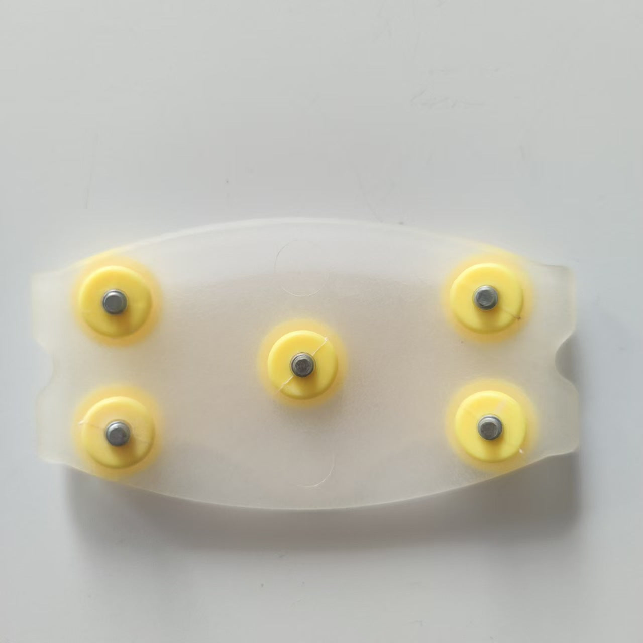 🚶🏔️Kupite jedan, dobijte jedan gratis🔥Nevidljivi protuklizni rukavi za dereze s 5 zubaca, prozirni vanjski rukavi za dereze, pogodni za planinarenje po snijegu, planinarenje, penjanje po stijenama i zimske ledene površine, obavezni za starije osobe.