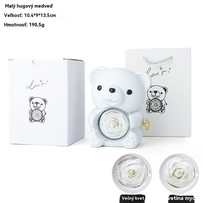 ✨Rozkošný plyšový medvídek s konzervovanými růžemi - Medvídek ozdobený pravými růžemi, zabalený v nádherné dárkové krabičce - romantický dárek.