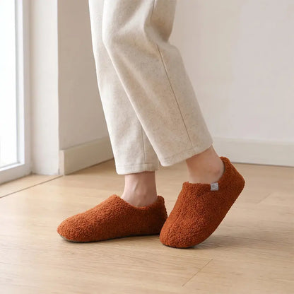 【36-45】Bestsellerowe zimowe kapcie domowe unisex – na miękkiej podeszwie, z zakrytym piętem, ciche, z pianką memory