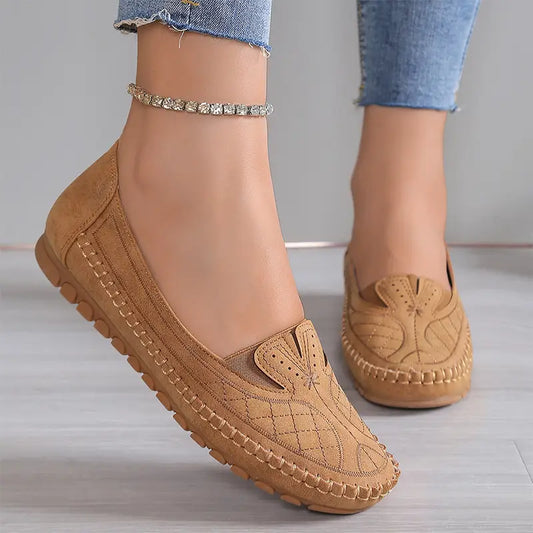 ☁【Suaves y cómodas, no querrás quitártelas】Zapatillas casuales con estilo, bordadas y con una suela ultrasuave.
