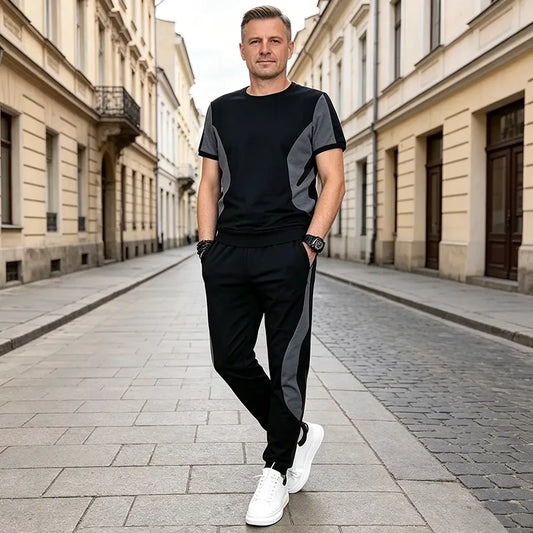 Conjunto deportivo de alta calidad para hombre, confeccionado con tejido altamente elástico y transpirable para una comodidad máxima.