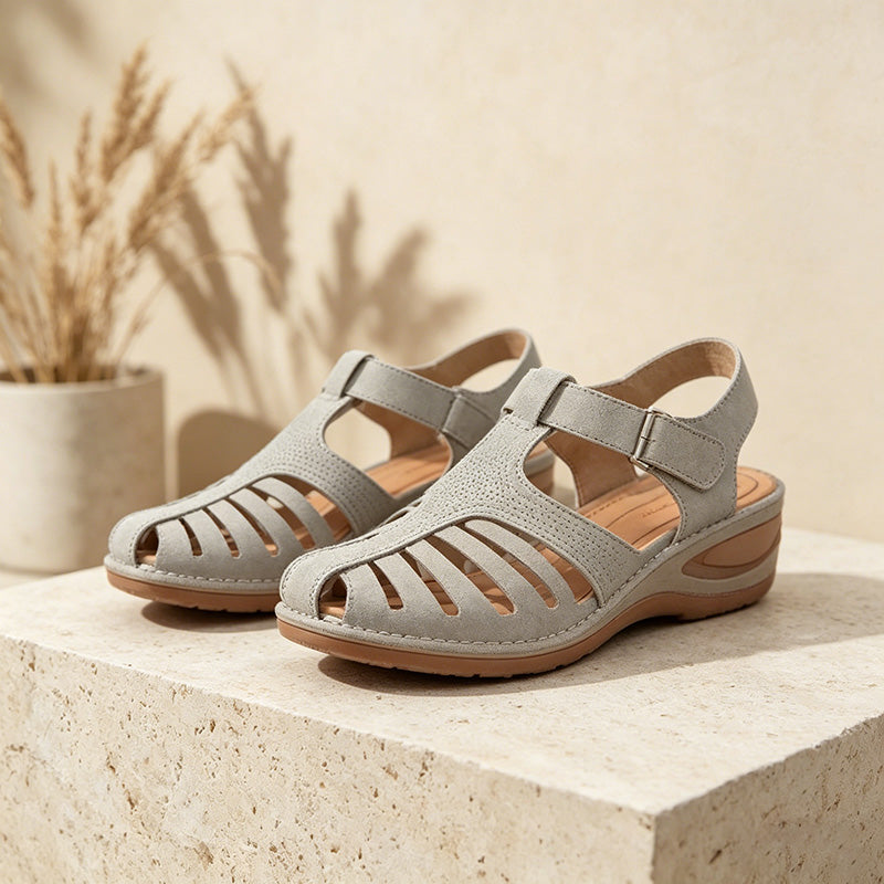 Nuevas sandalias transfronterizas de tallas grandes para mujer, sandalias romanas de tacón de cuña calado con punta cerrada para mujer.