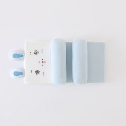 👶【0--1 rok】Oddychająca poduszka dla niemowląt zapobiegająca przechylaniu się i kształtująca główkę, piankowa poduszka z pamięcią kształtu na cztery pory roku