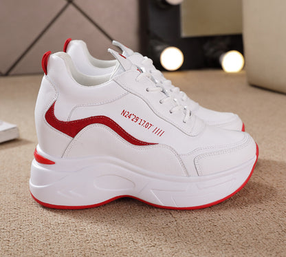 49 % -- Usnjeni športni čevlji za prosti čas z debelim podplatom, ki povečajo višino in so oprijeti