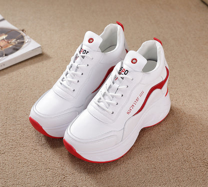 【35-40】🎉👟Nowe damskie skórzane buty sportowe z wysoką cholewką i grubą podeszwą, wodoodporne i wygodne