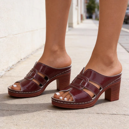 🛍️ ¡Elegancia veraniega! Sandalias modernas de tacón grueso con diseño calado | Tallas 36-43.