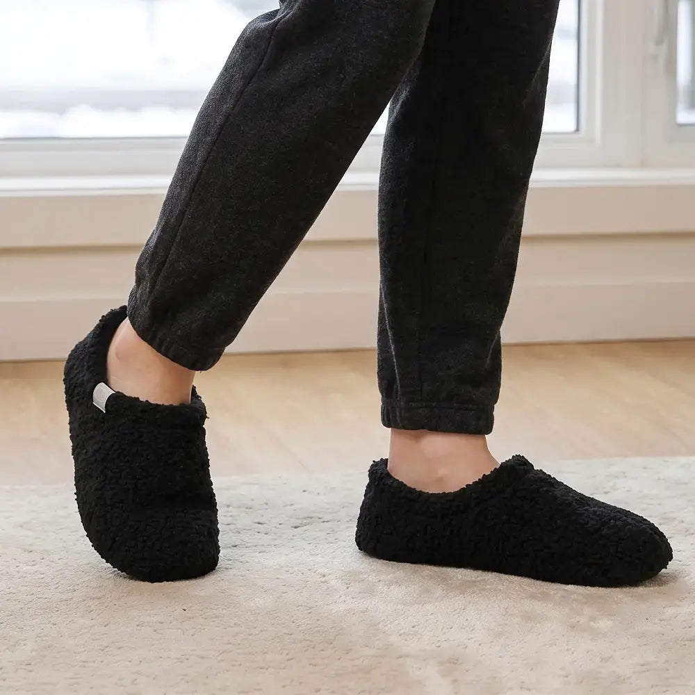【36-45】Bestsellerowe zimowe kapcie domowe unisex – na miękkiej podeszwie, z zakrytym piętem, ciche, z pianką memory