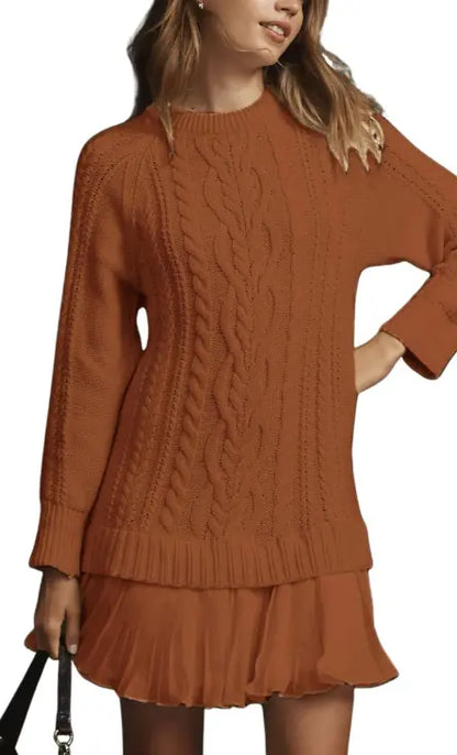 Elegantné pletené šaty s plisovaným lemom — pohodlný štýl na chladnejšie dni, dostupné vo veľkostiach S–3XL.