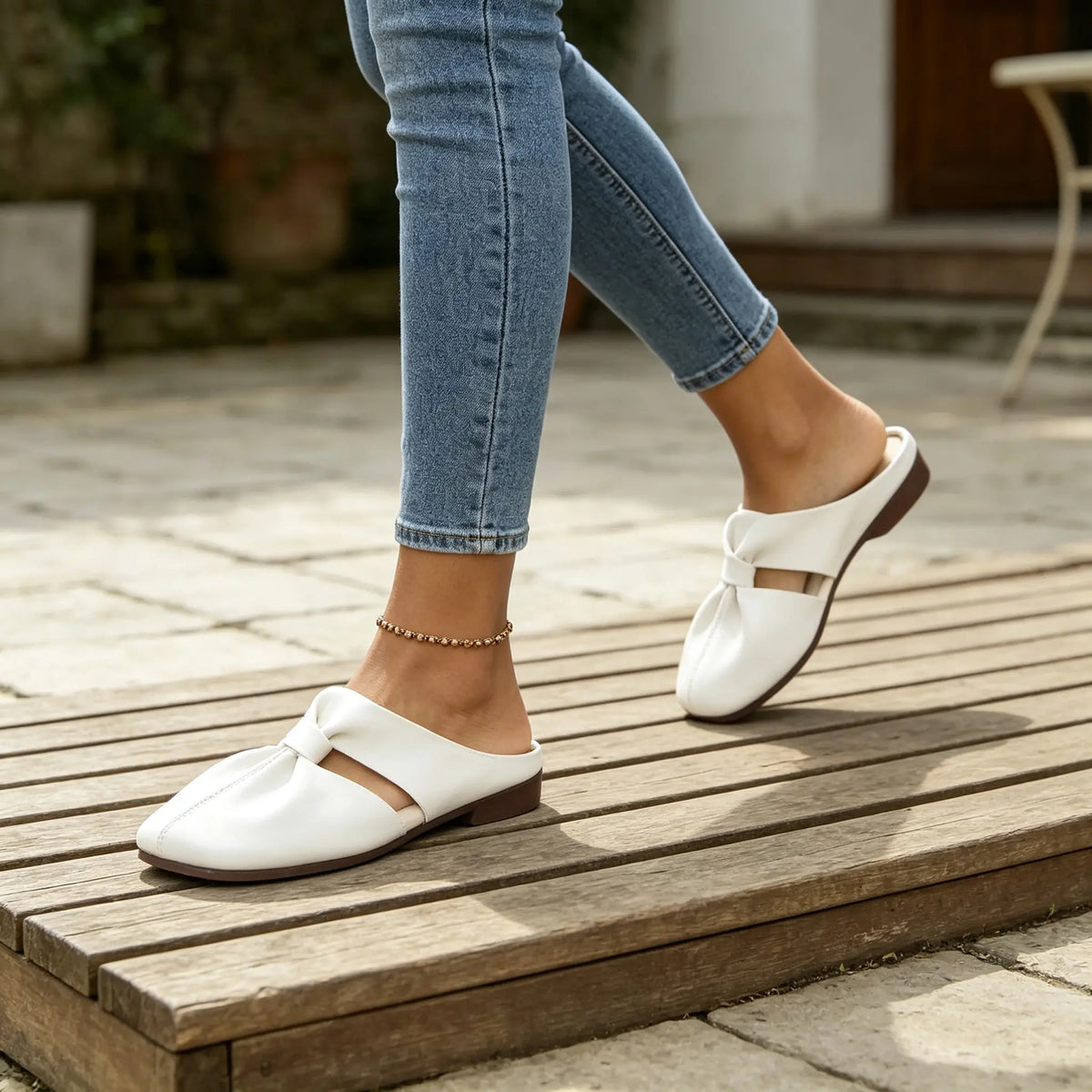 🔥Compre 1 y obtenga 1 gratis👡【35-42】Sandalias retro Zapatillas planas de verano para mujer